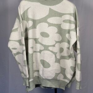 Floral Patterned Sweater - Green and White